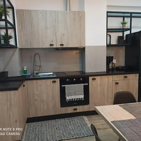 Argous - Center Apartment *