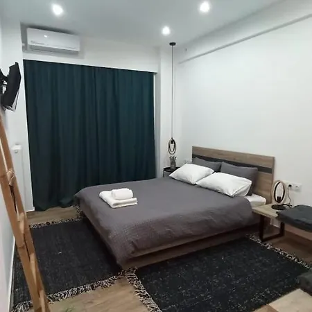 Argous - Center Apartment *